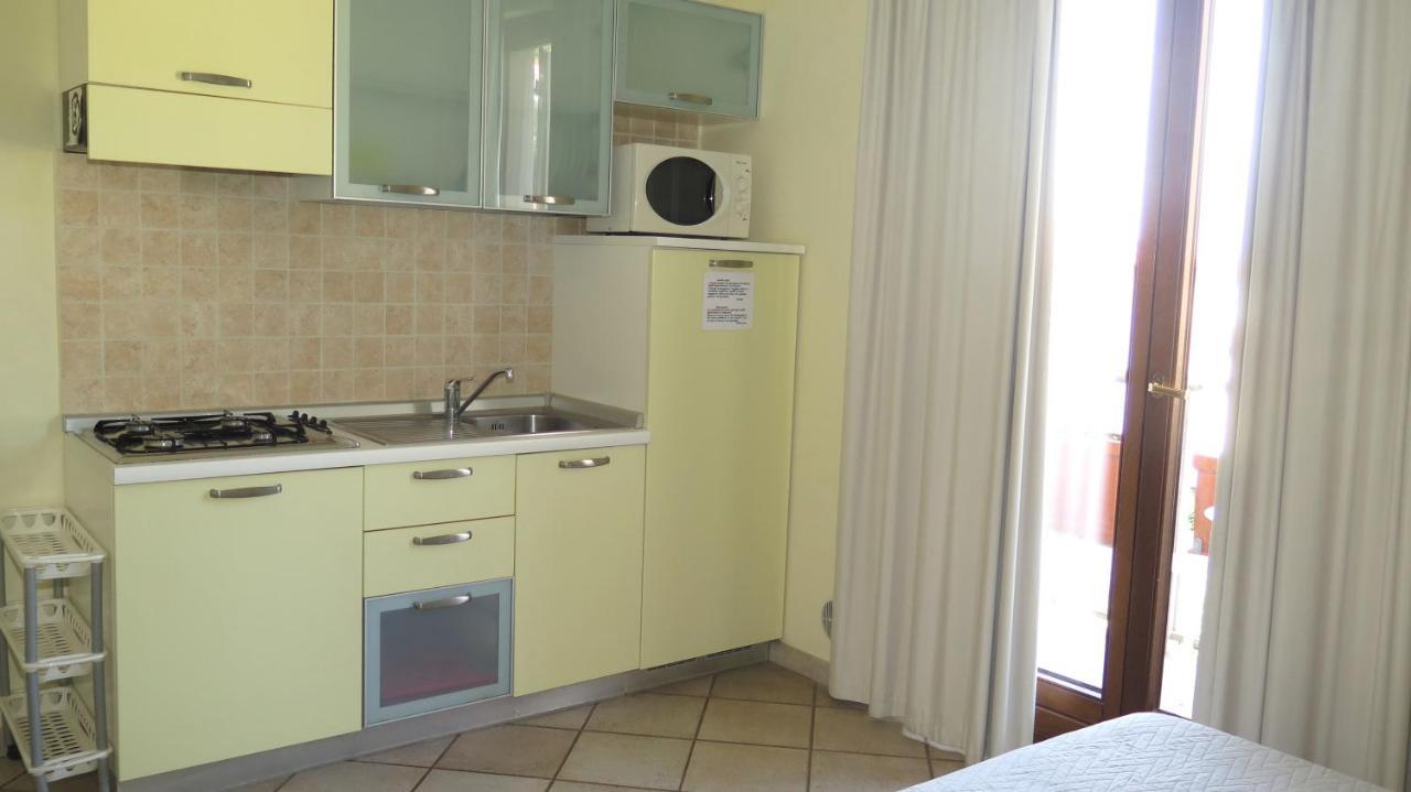 Residenza Turistico Alberghiera Corallo 卡斯蒂里昂纳·德拉佩 外观 照片