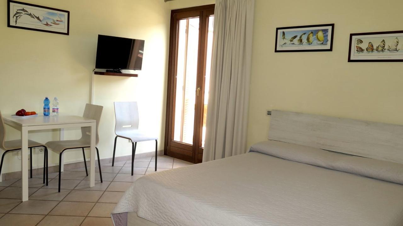 Residenza Turistico Alberghiera Corallo 卡斯蒂里昂纳·德拉佩 外观 照片
