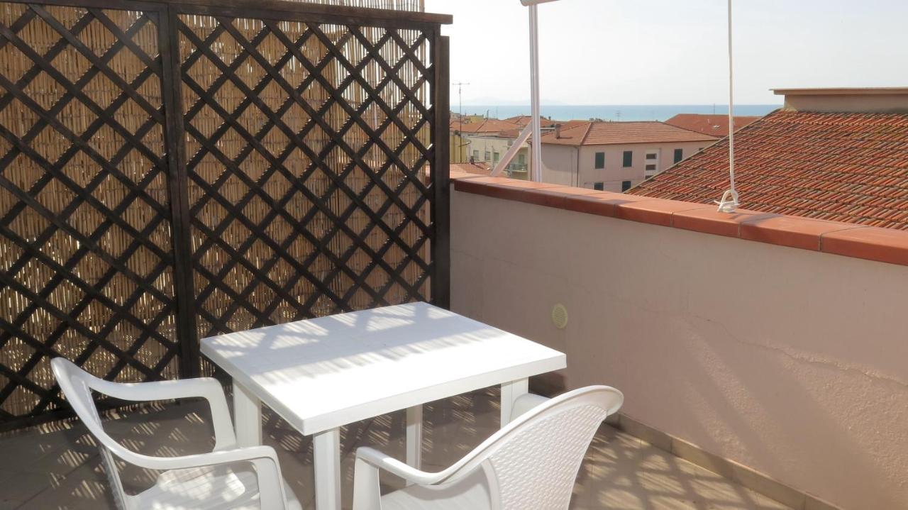 Residenza Turistico Alberghiera Corallo 卡斯蒂里昂纳·德拉佩 外观 照片