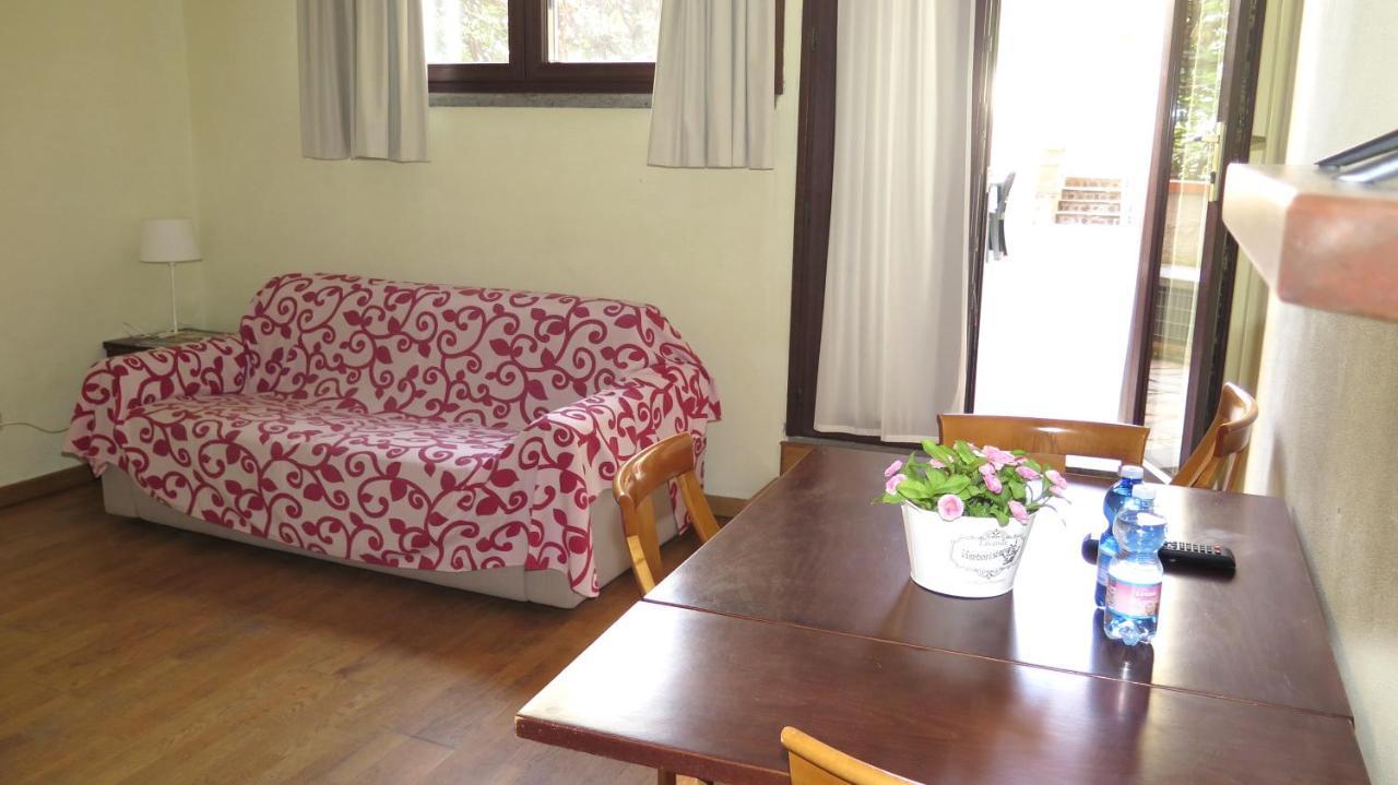 Residenza Turistico Alberghiera Corallo 卡斯蒂里昂纳·德拉佩 外观 照片