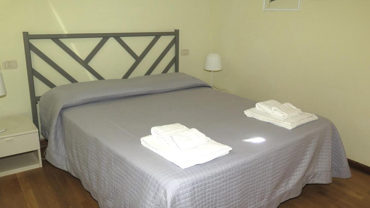 Residenza Turistico Alberghiera Corallo 卡斯蒂里昂纳·德拉佩 外观 照片