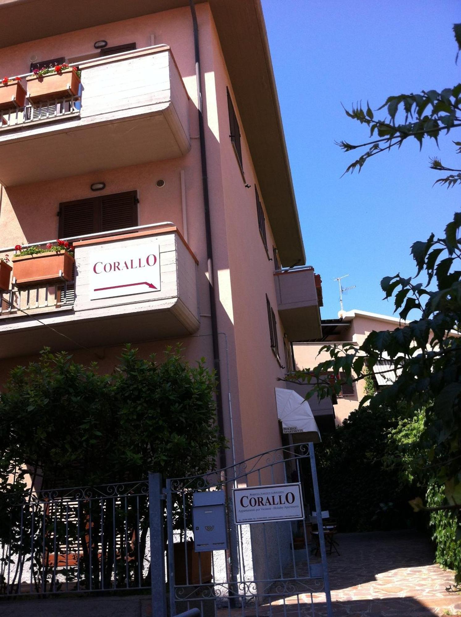 Residenza Turistico Alberghiera Corallo 卡斯蒂里昂纳·德拉佩 外观 照片